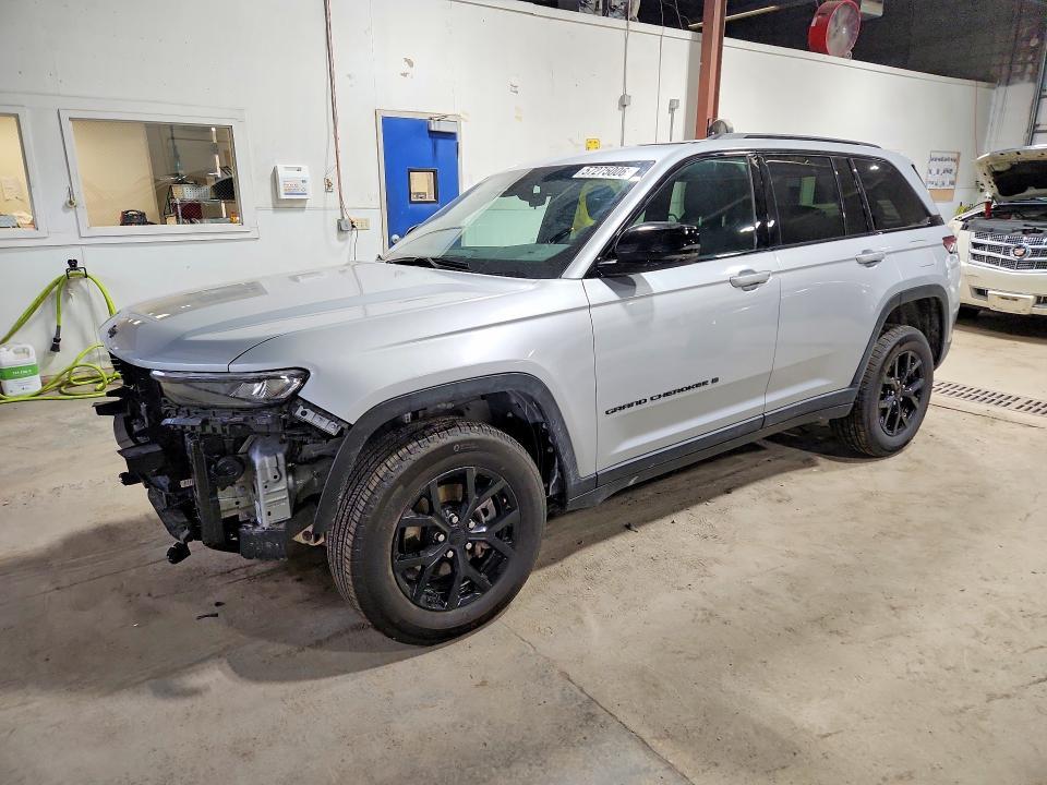 2025 JEEP GRAND CHEROKE