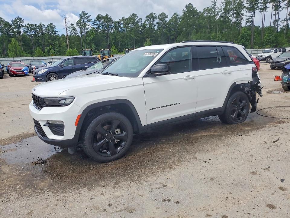 2024 JEEP GRAND CHEROKEE