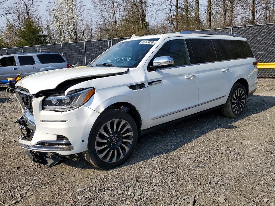2022 LINCOLN NAVIGATOR