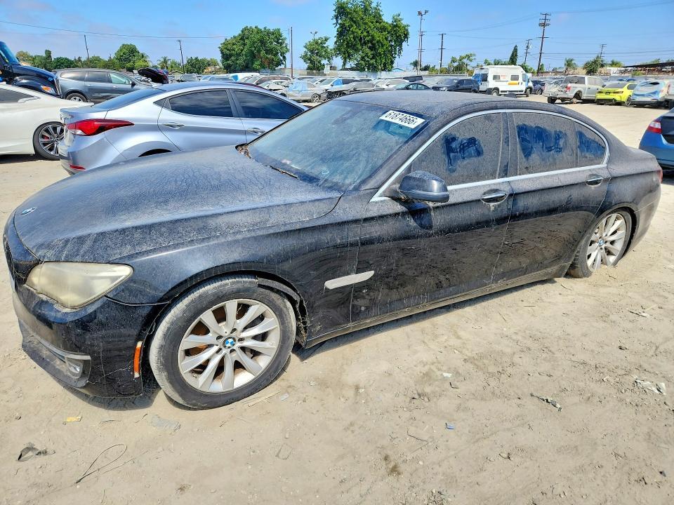 2015 BMW 740