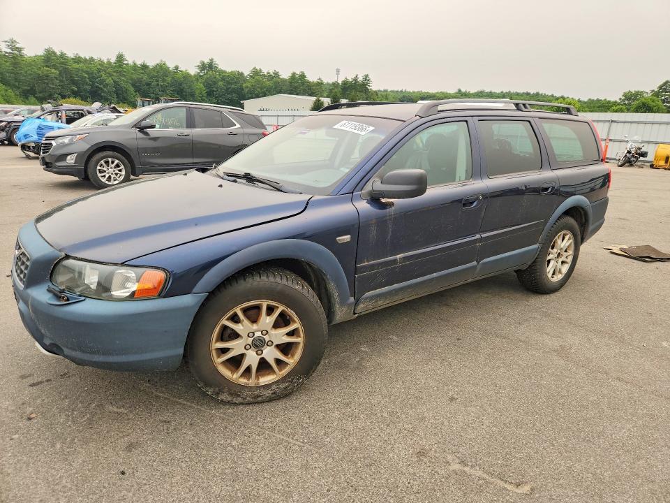 2004 VOLVO XC70