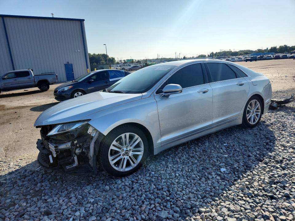 2016 LINCOLN MKZ