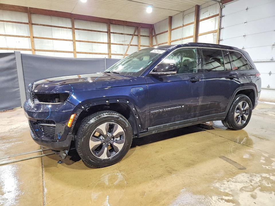 2024 JEEP GRAND CHEROKEE