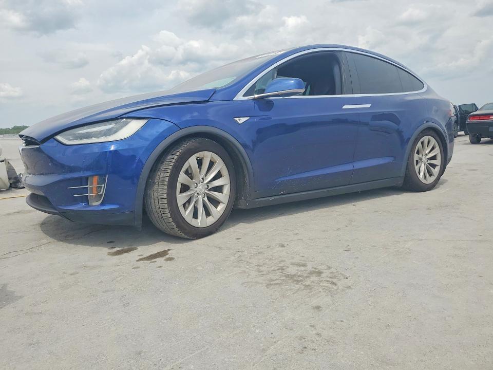 2016 TESLA MODEL X