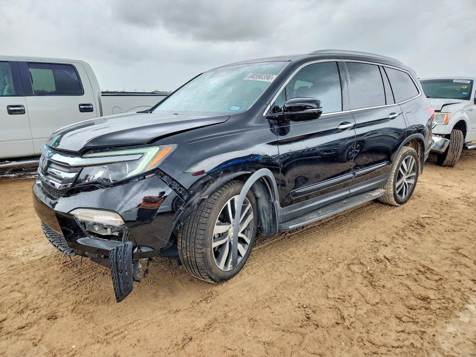 2017 HONDA PILOT