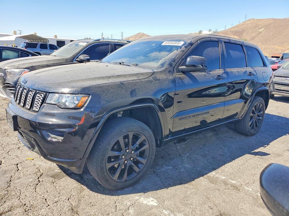 2017 JEEP GRAND CHEROKEE