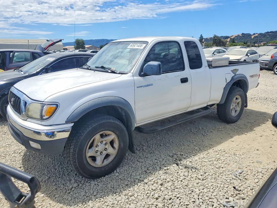 2001 TOYOTA TACOMA