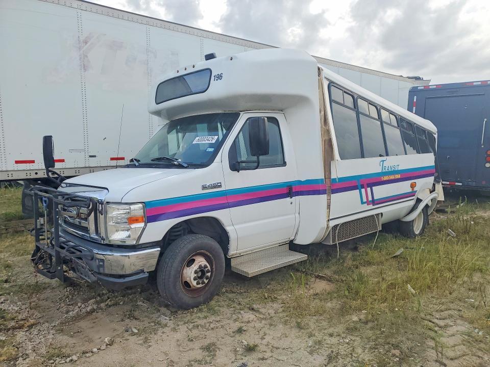 2019 FORD E 150