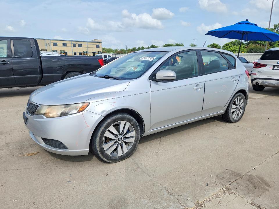 2013 KIA FORTE