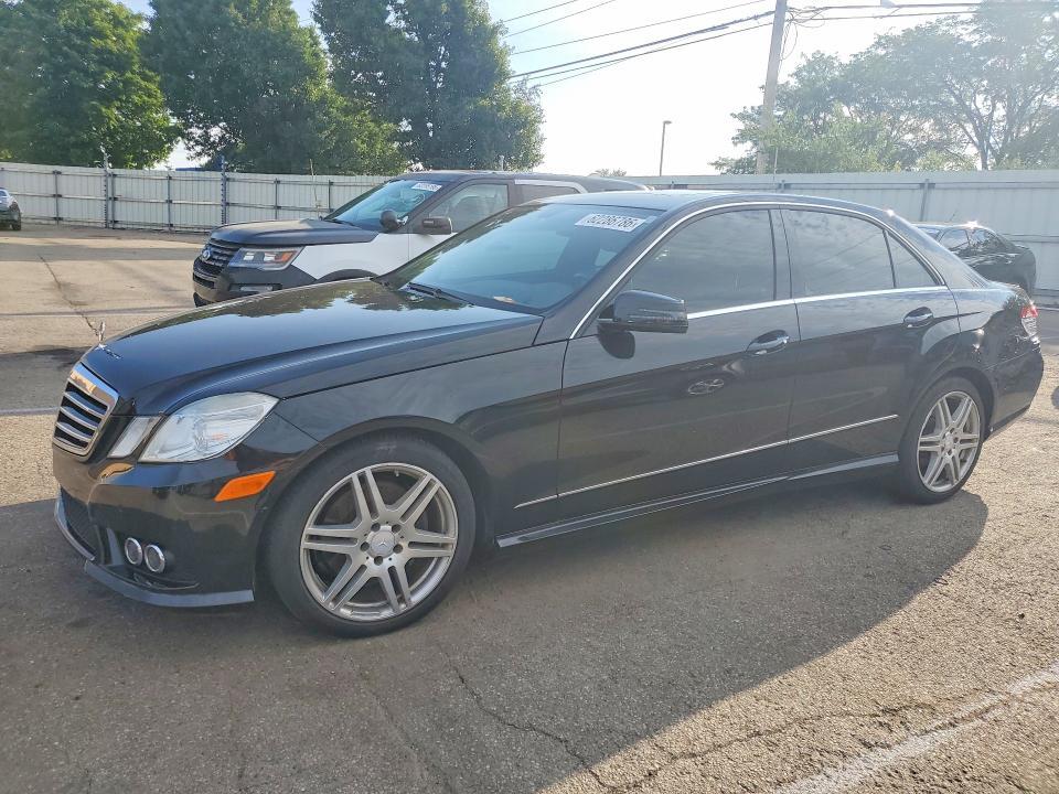 2010 MERCEDES-BENZ E