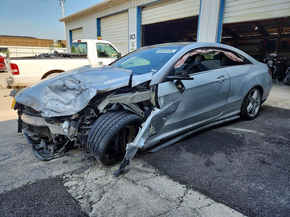 2011 MERCEDES-BENZ E