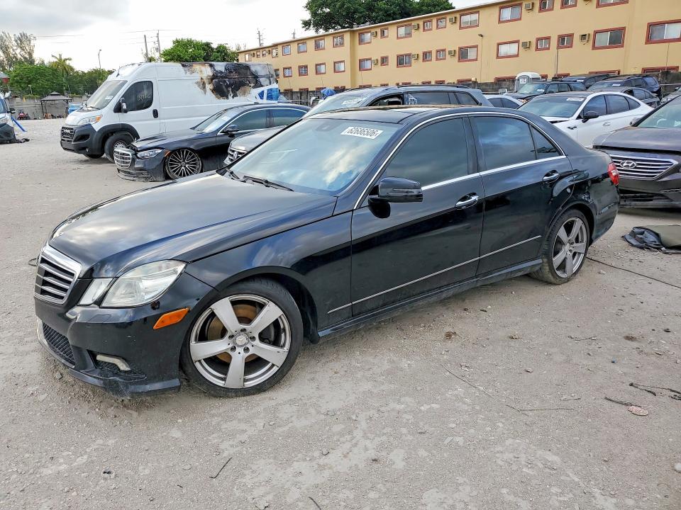 2011 MERCEDES-BENZ E