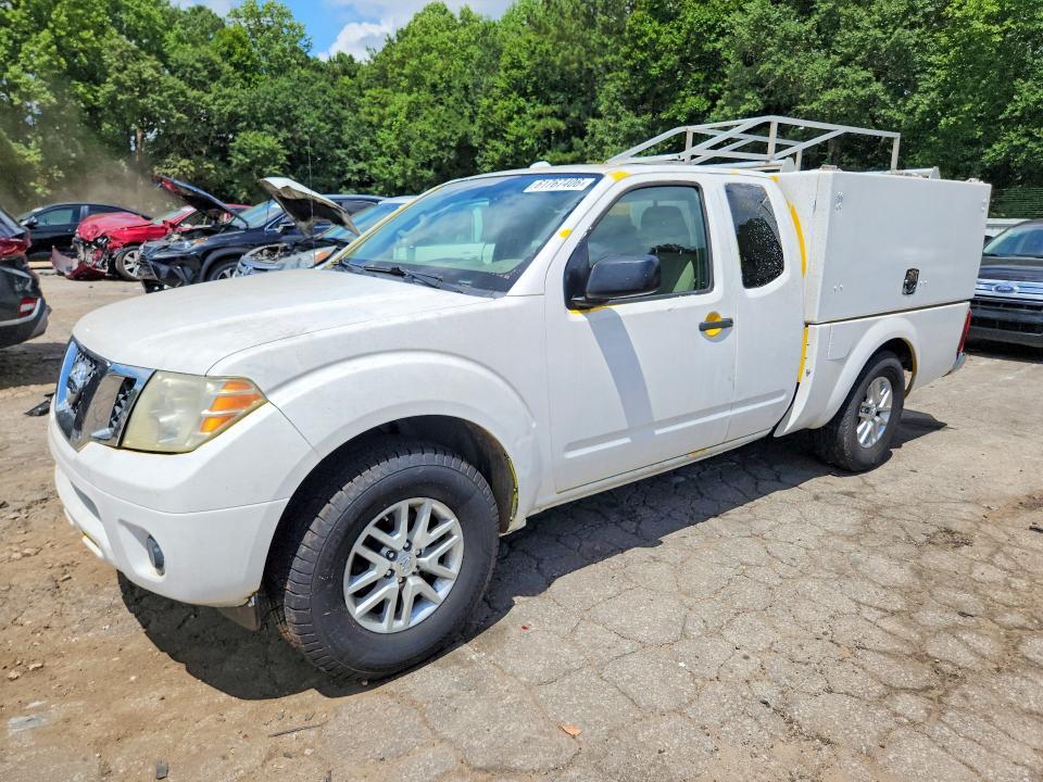 2015 NISSAN FRONTIER