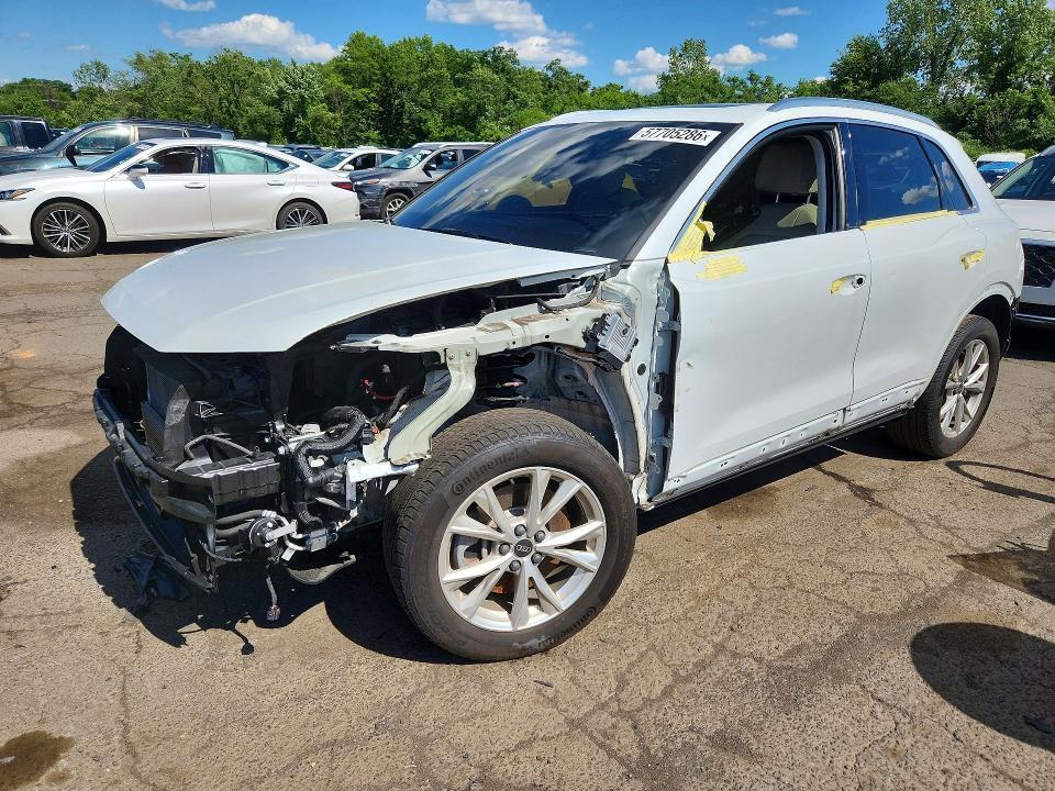 2024 AUDI Q3