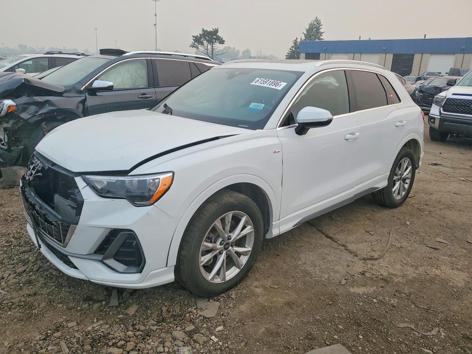 2021 AUDI Q3
