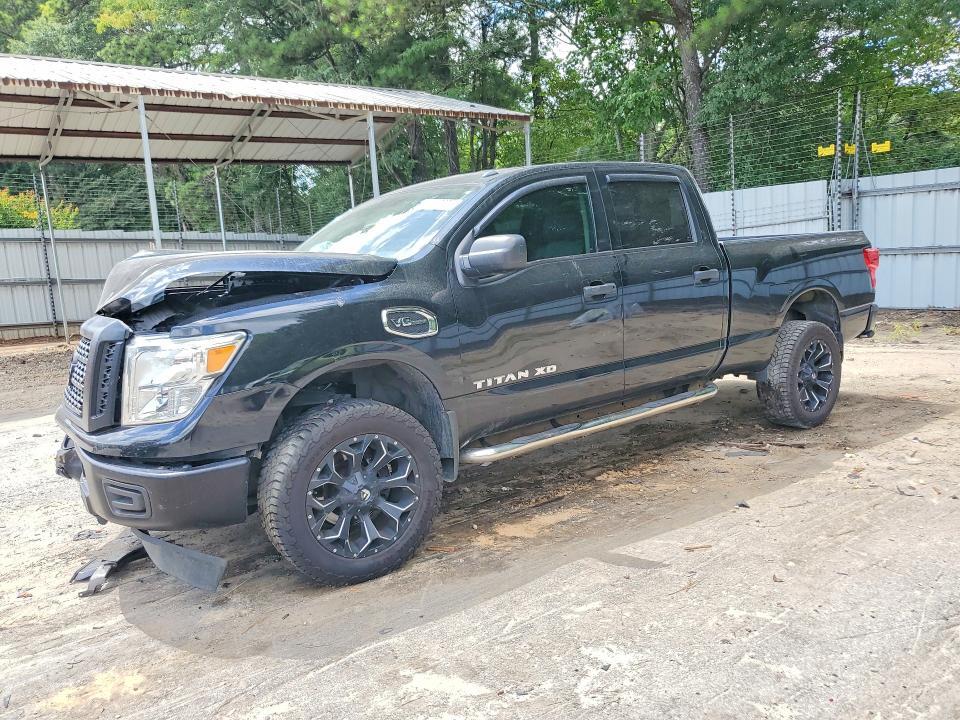 2019 NISSAN TITAN XD