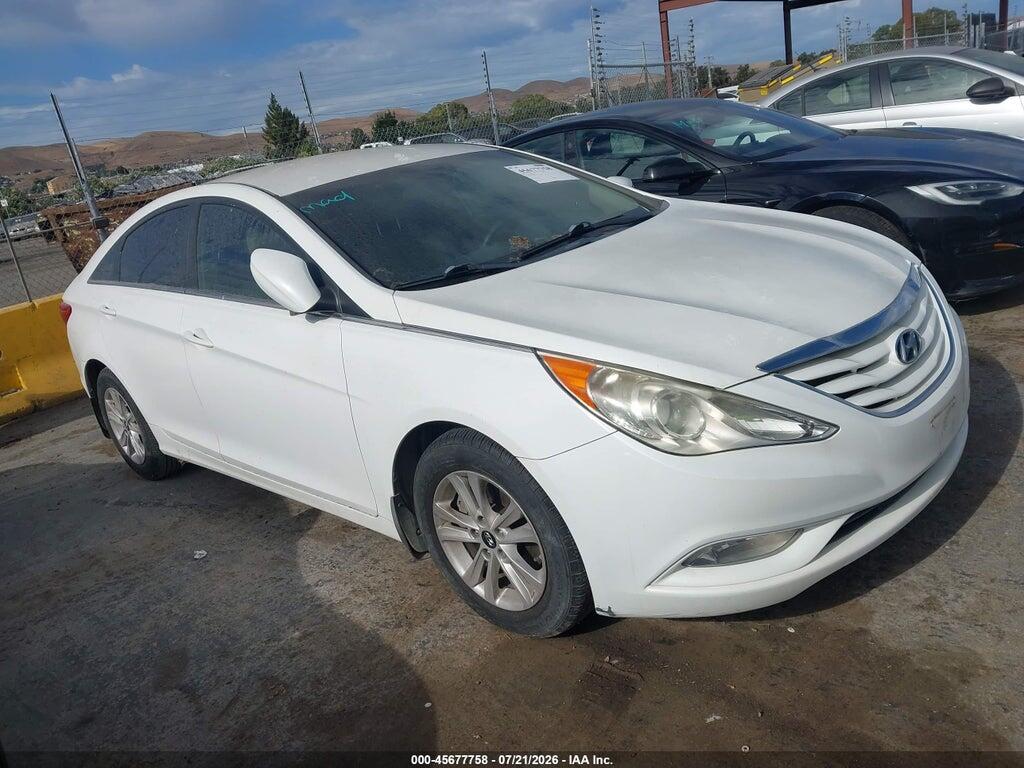 2013 HYUNDAI SONATA