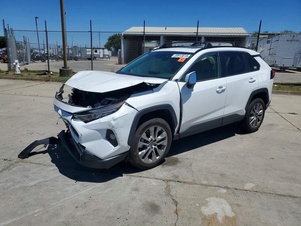 2019 TOYOTA RAV4