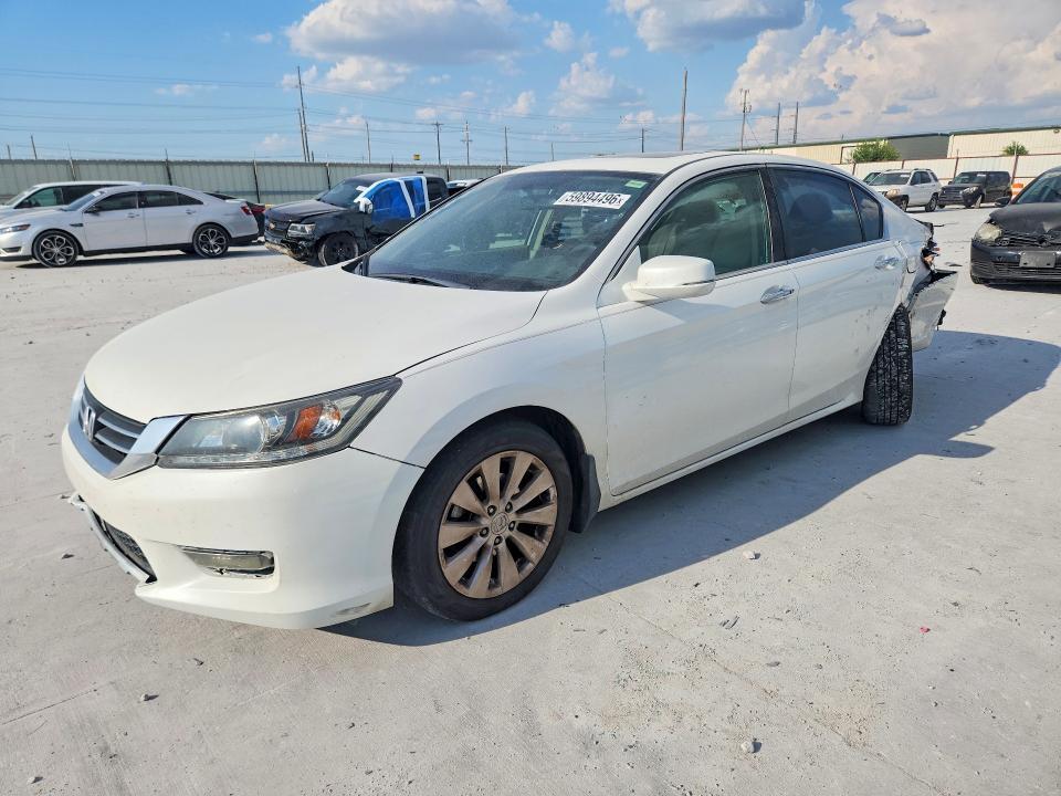 2015 HONDA ACCORD