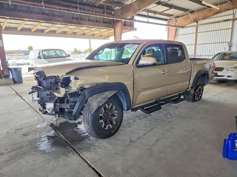 2018 TOYOTA TACOMA