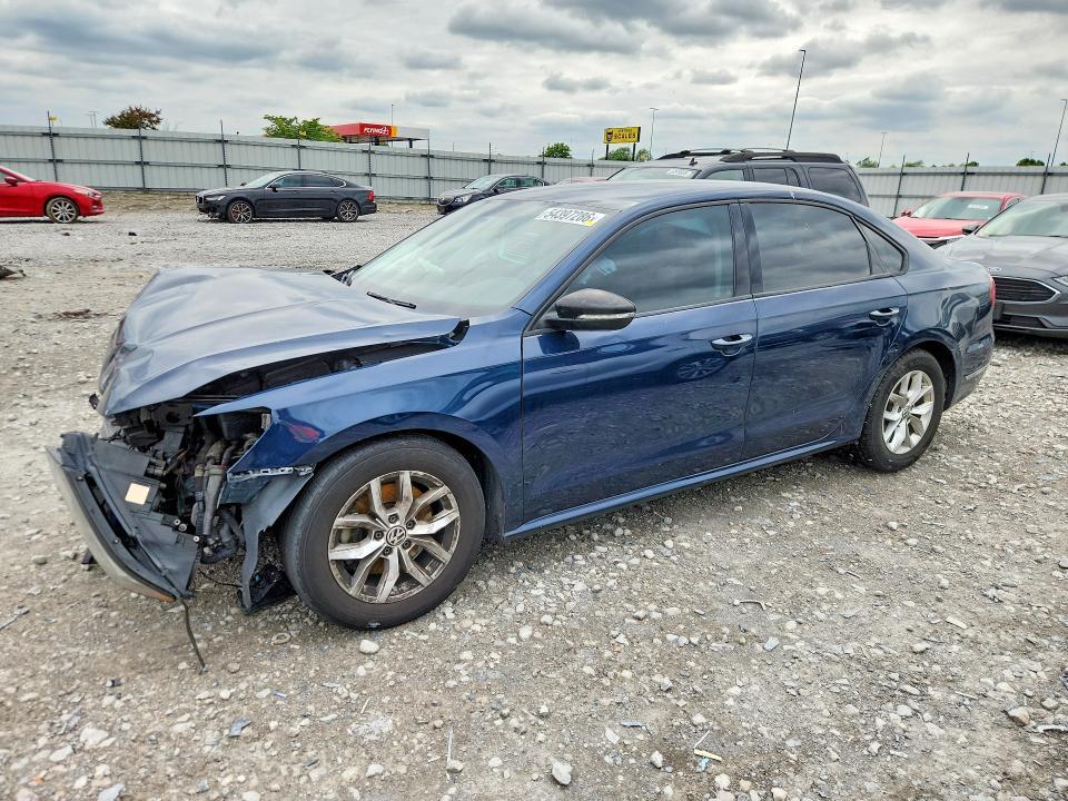 2018 VOLKSWAGEN PASSAT