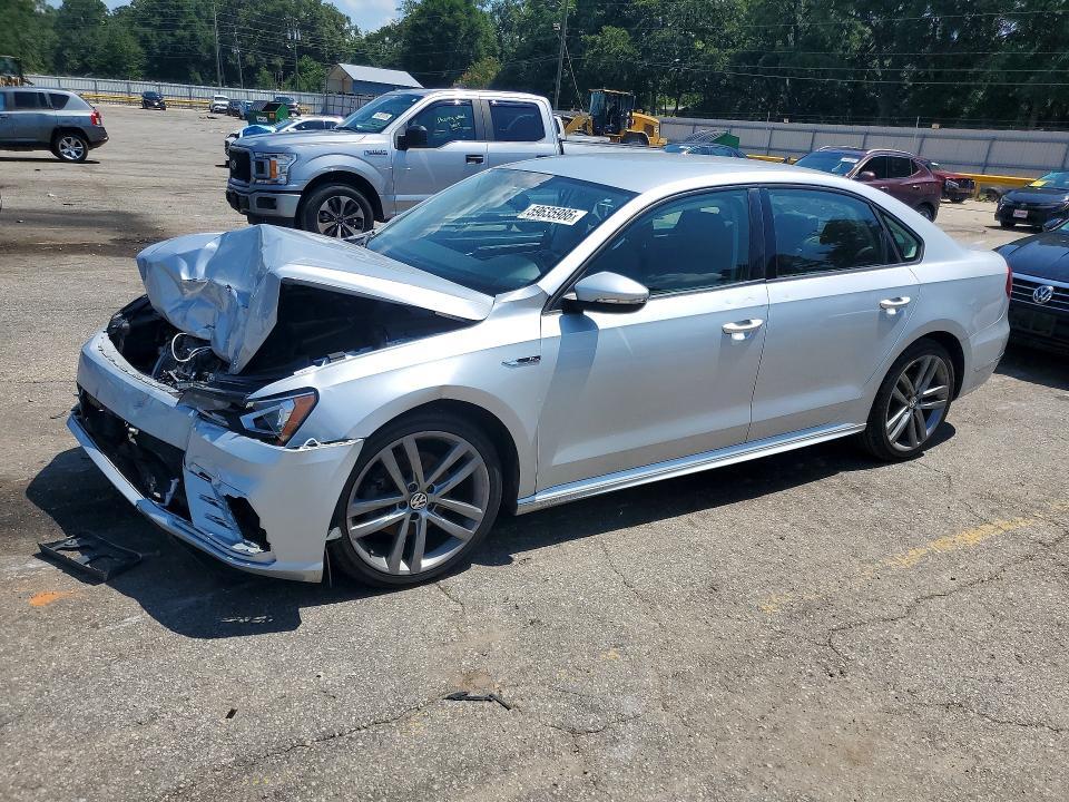 2018 VOLKSWAGEN PASSAT