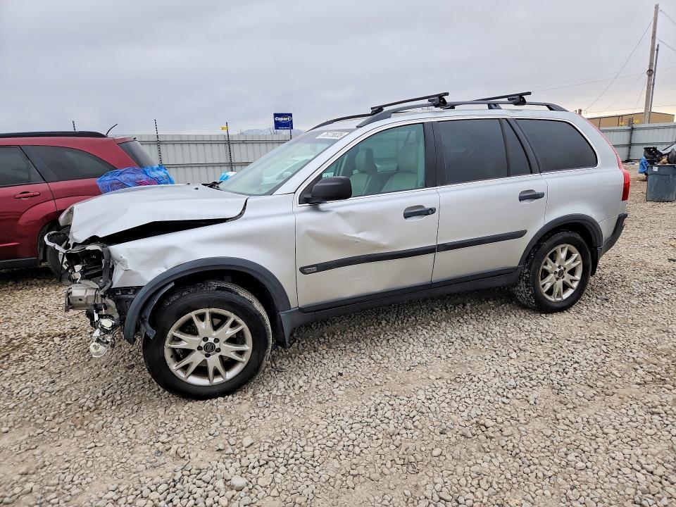 2004 VOLVO XC90